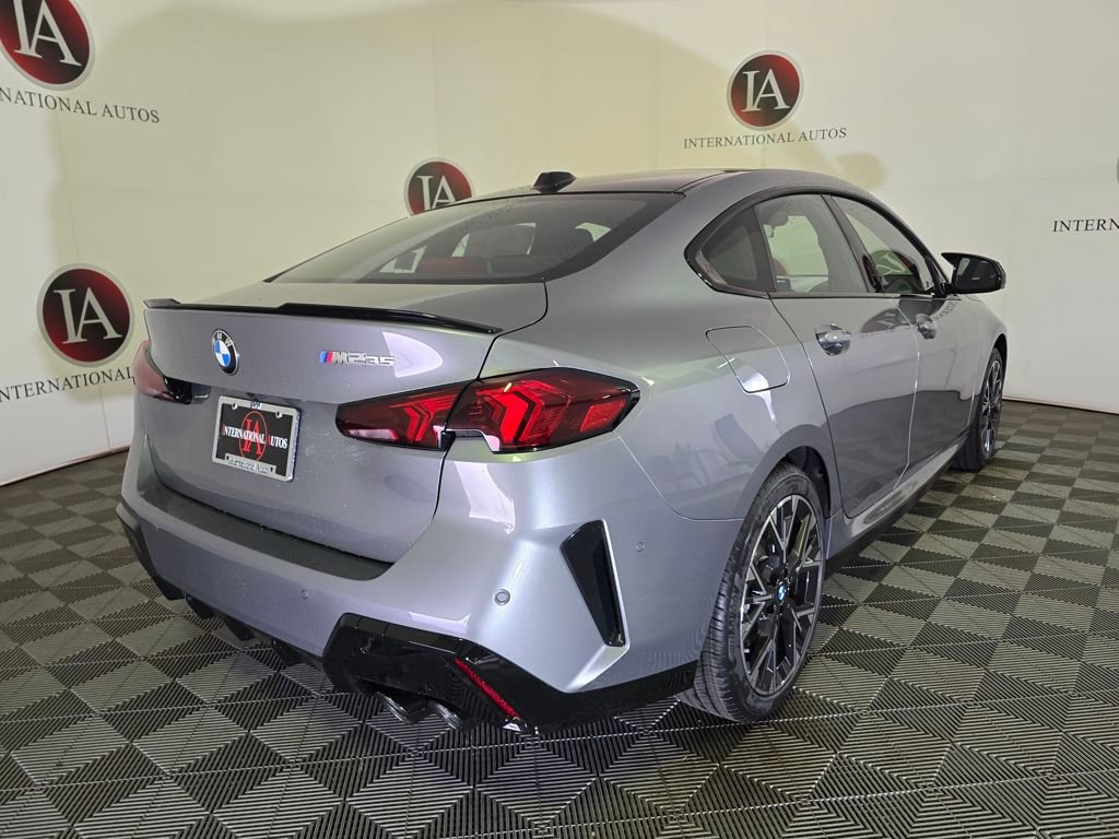 New 2026 BMW M235i xDrive w/ Technology Package image 4