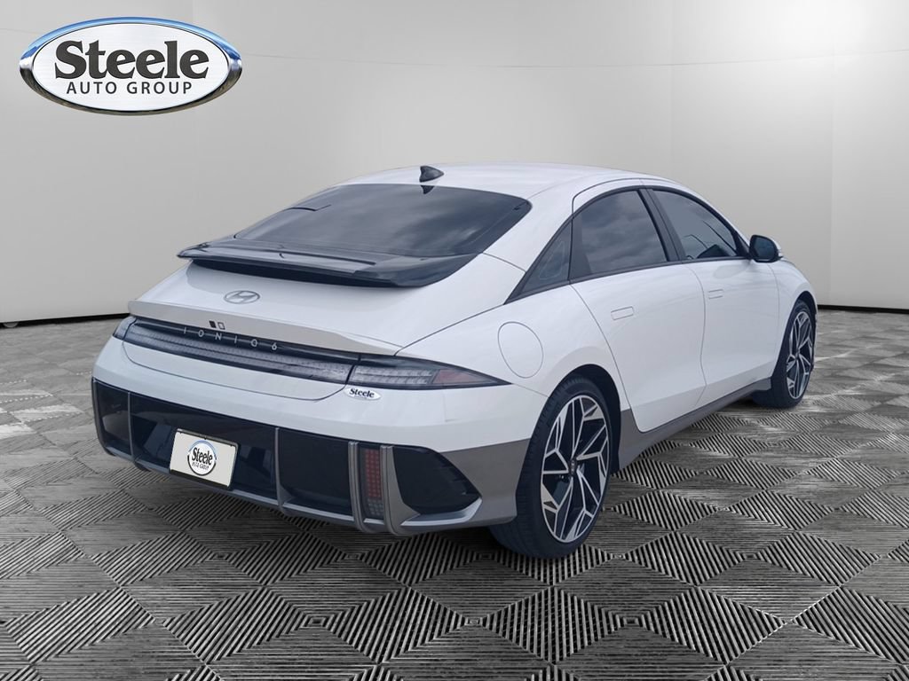 Used 2025 Hyundai Ioniq 6 SEL RWD image 5
