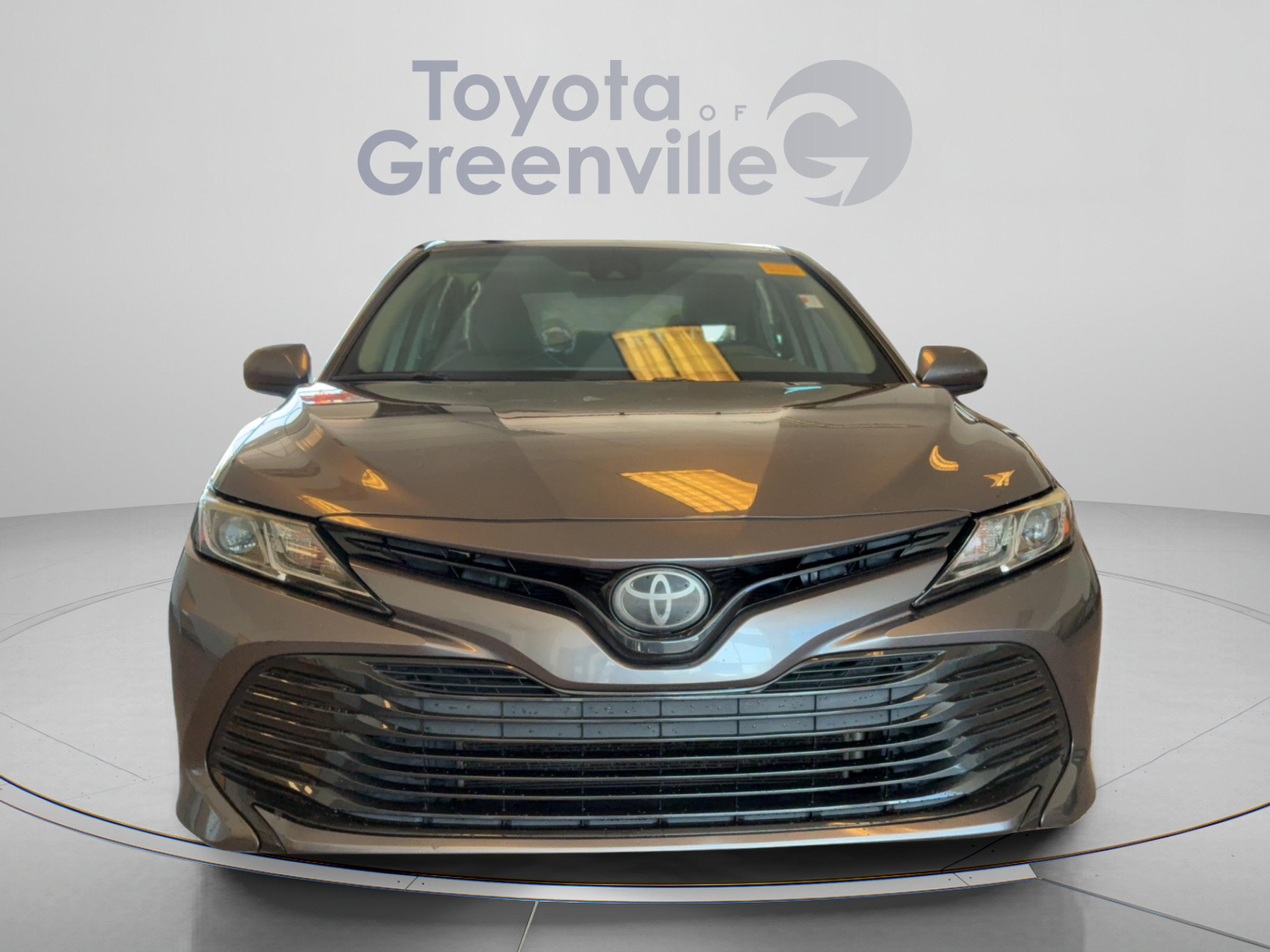Used 2019 Toyota Camry LE FWD image 9