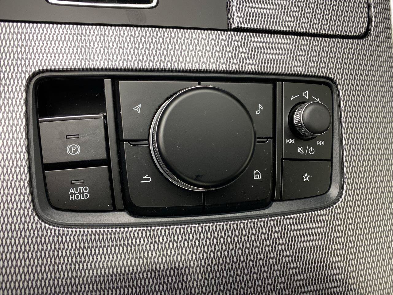 Used 2024 MAZDA CX-90 Plug-In Hybrid w/ Premium Pkg AWD/4WD image 18