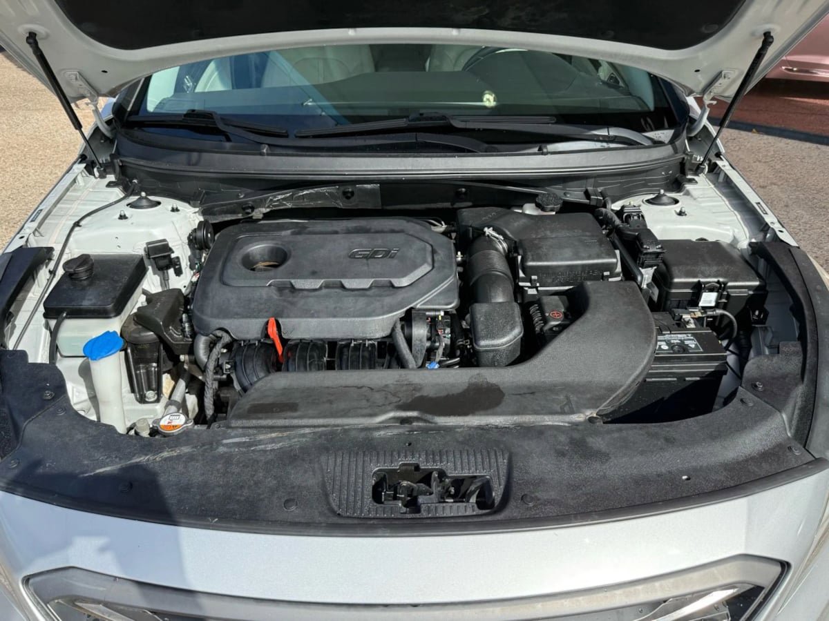 Used 2016 Hyundai Sonata Limited image 20