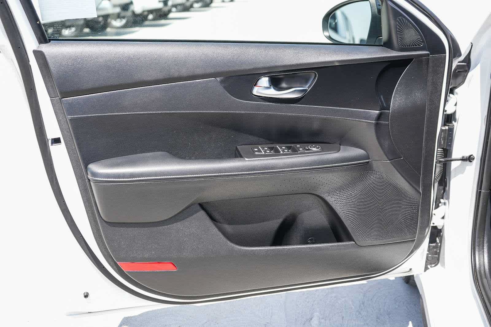 Used 2024 Kia Forte GT-Line FWD image 21