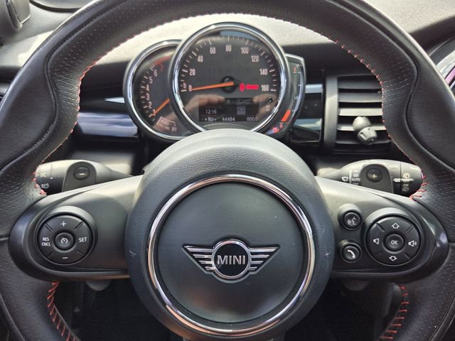 Used 2019 MINI Cooper S image 23