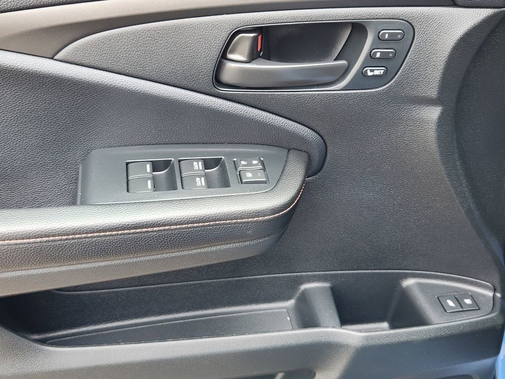 Used 2024 Honda Passport TrailSport image 21