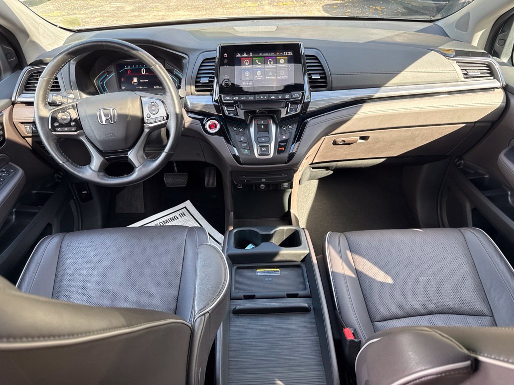Used 2024 Honda Odyssey Elite image 17