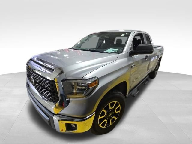 Used 2018 Toyota Tundra SR5 w/ TRD Off Road Package image 2
