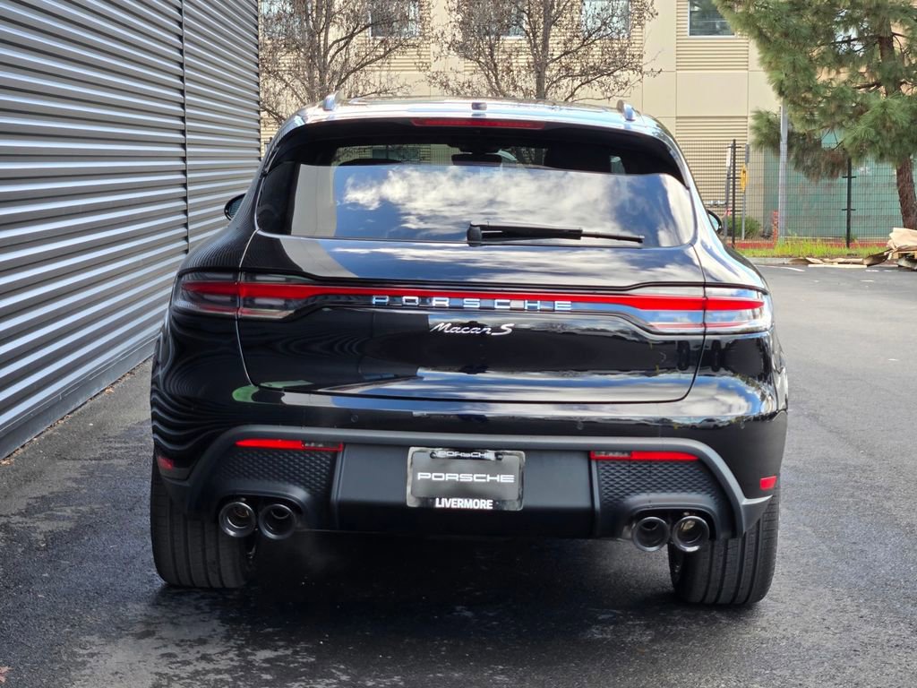 New 2026 Porsche Macan S image 6