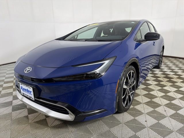 Used 2025 Toyota Prius Plug-In Hybrid w/ Limited Premium Package image 2