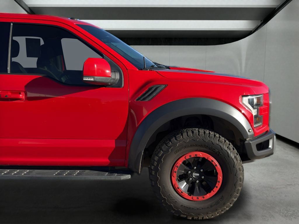 Used 2018 Ford F150 Raptor w/ Equipment Group 802A Luxury image 14