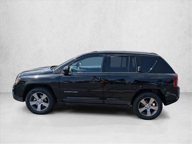 Used 2016 Jeep Compass High Altitude AWD/4WD image 9
