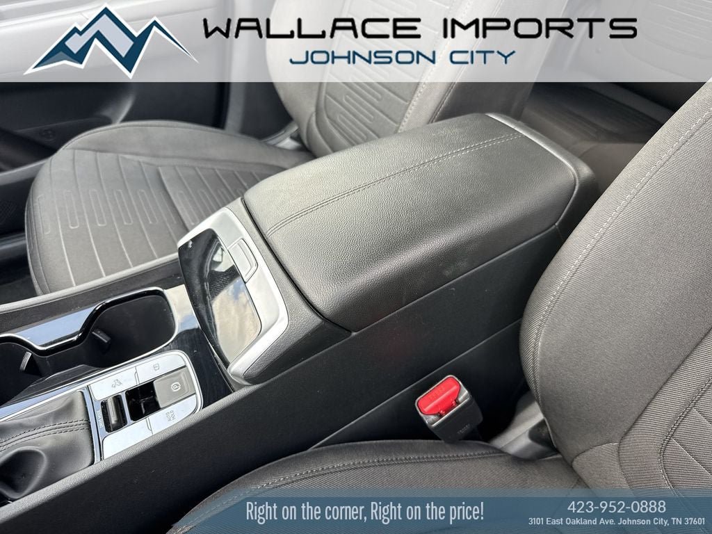 Used 2024 Hyundai Santa Cruz SE FWD image 17
