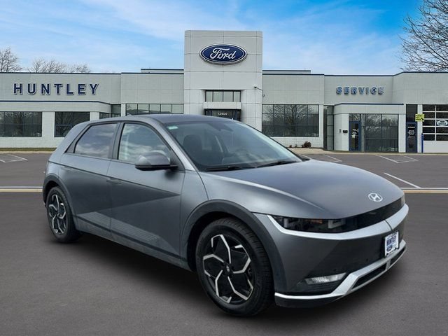 Used 2024 Hyundai Ioniq 5 SEL AWD/4WD image 3