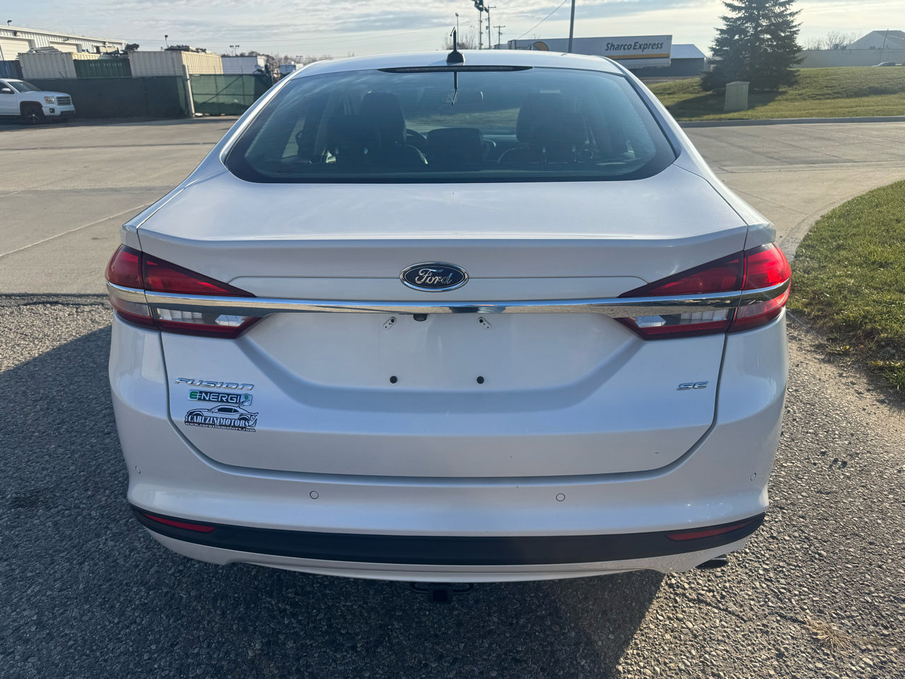 Used 2017 Ford Fusion Energi SE image 6