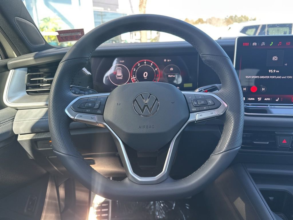 New 2026 Volkswagen Tiguan SE R-Line image 14