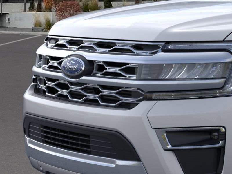 New 2024 Ford Expedition Platinum image 17