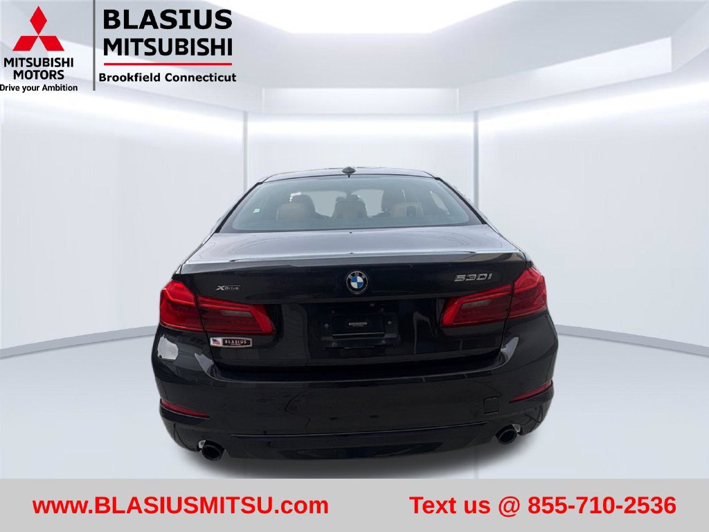 Used 2019 BMW 530i xDrive w/ Convenience Package AWD/4WD image 10