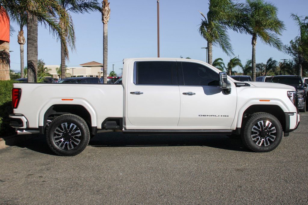 Used 2025 GMC Sierra 2500 Denali Ultimate AWD/4WD image 15