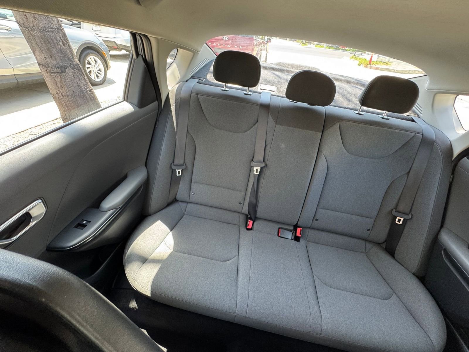 Used 2025 Kia K4 FWD image 39