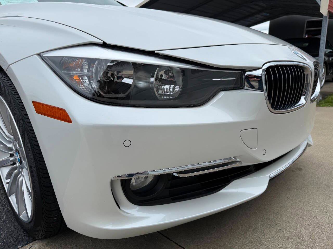 Used 2014 BMW 328i Sedan RWD image 11