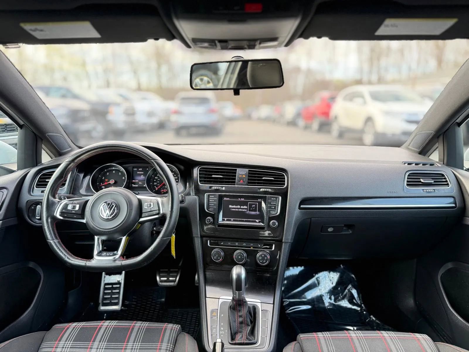 Used 2015 Volkswagen GTI S FWD image 15