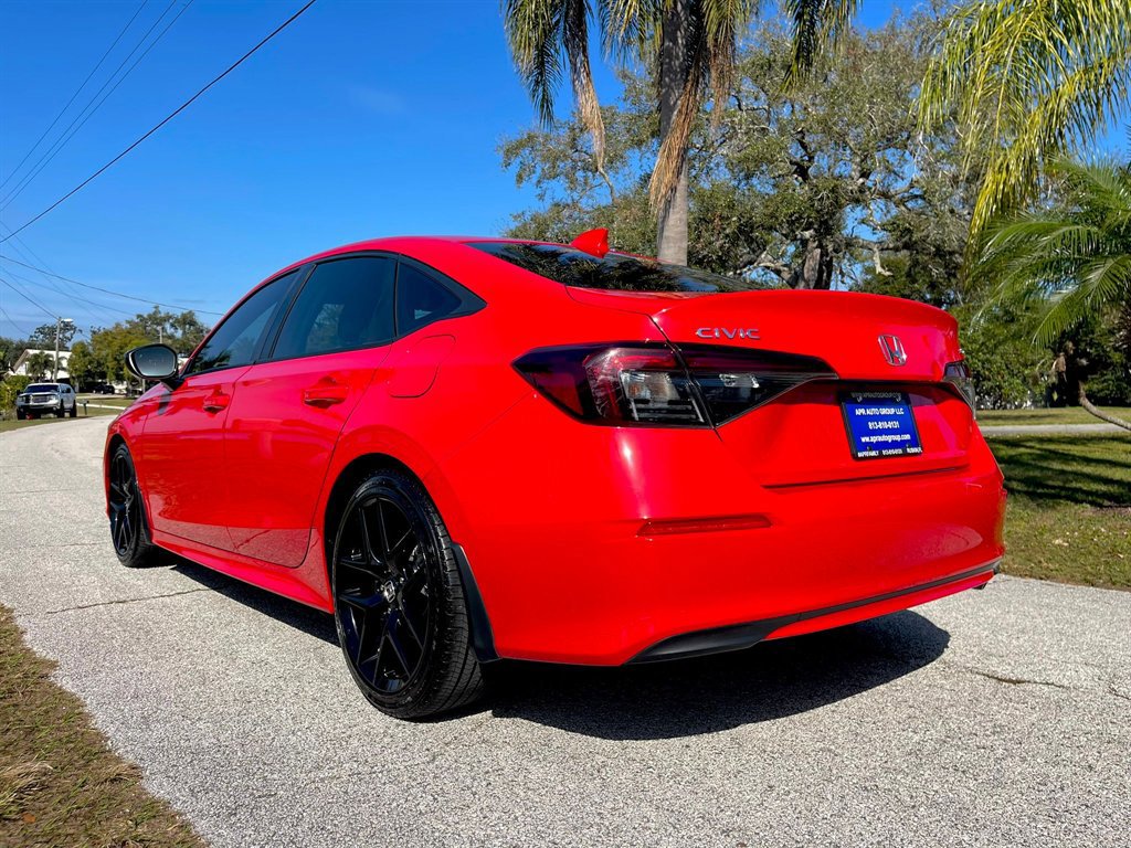 Used 2022 Honda Civic Sport image 13