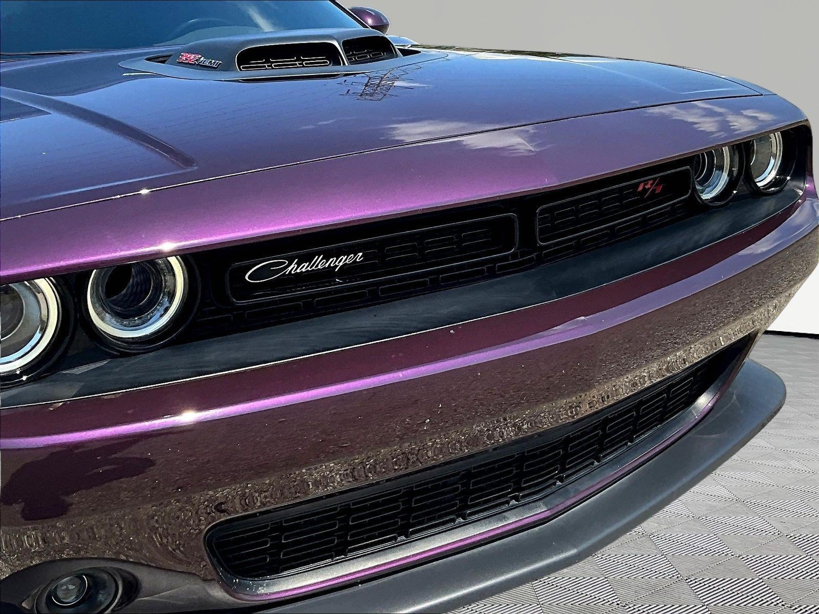 Used 2020 Dodge Challenger R/T Scat Pack w/ Shaker Package RWD image 33