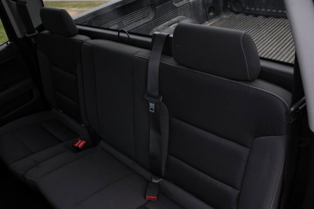 Used 2018 Chevrolet Silverado 1500 LT image 30