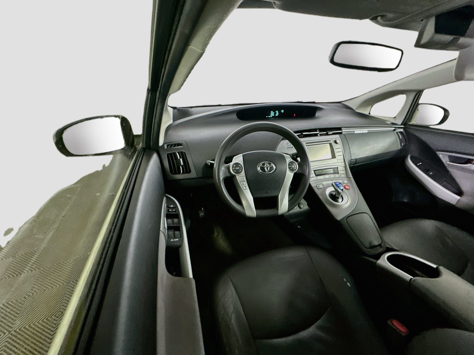 Used 2015 Toyota Prius Two FWD image 18