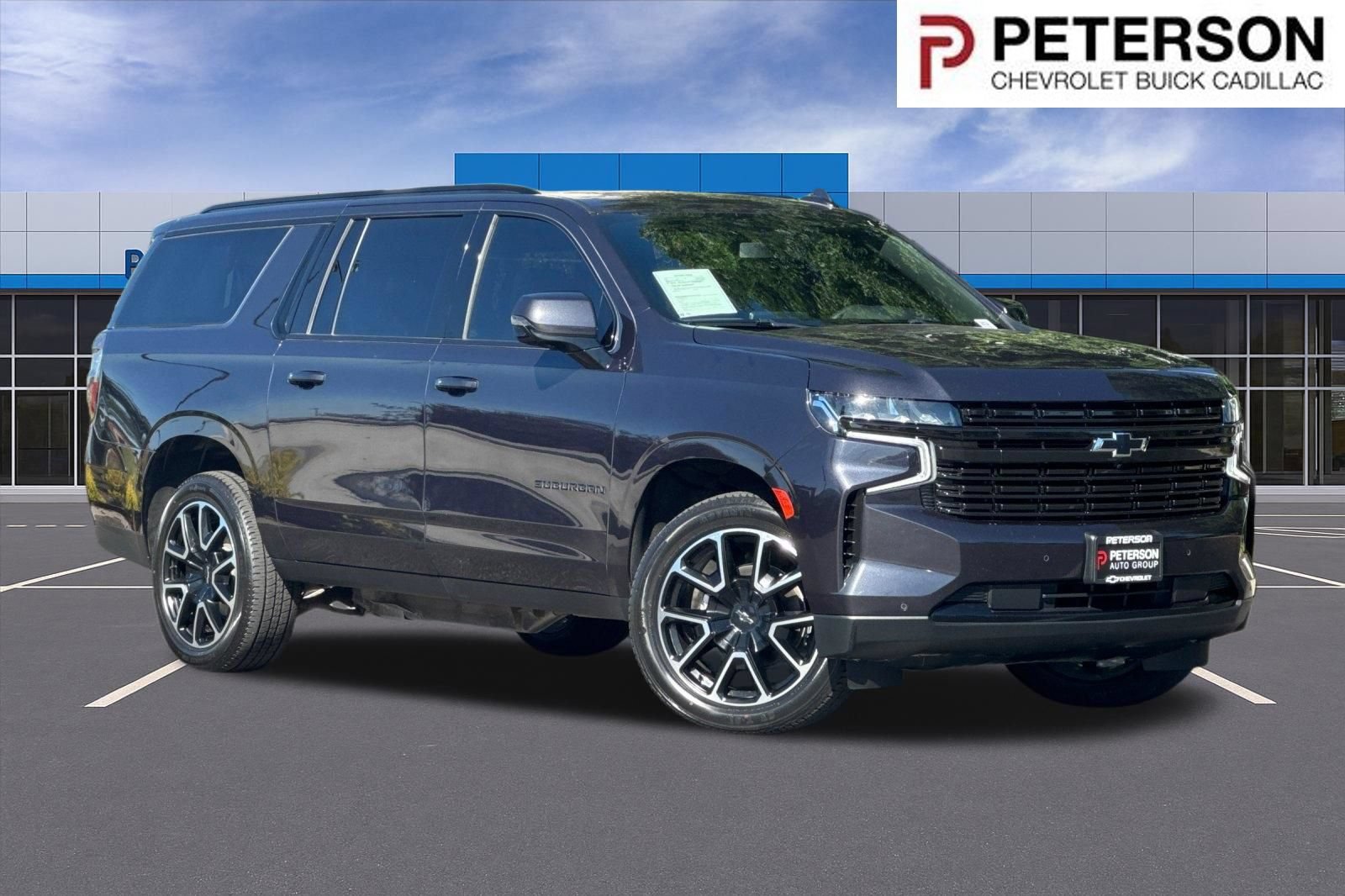 Certified 2022 Chevrolet Suburban RST w/ Luxury Package AWD/4WD image 1