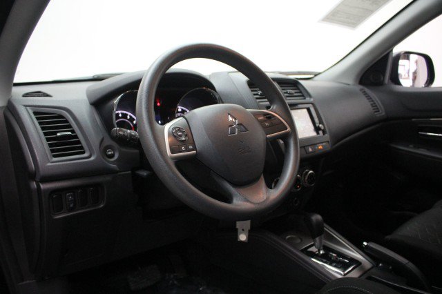 Used 2021 Mitsubishi Outlander Sport ES image 6