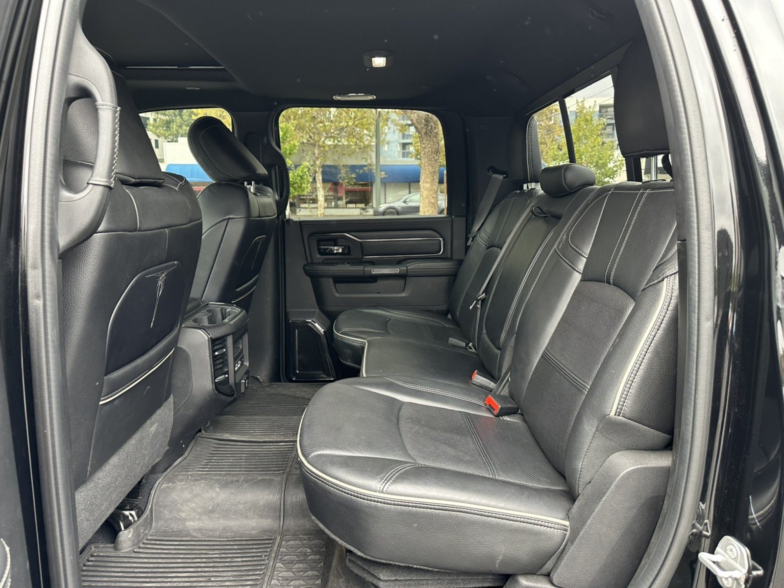 Used 2022 RAM 2500 Limited AWD/4WD image 23
