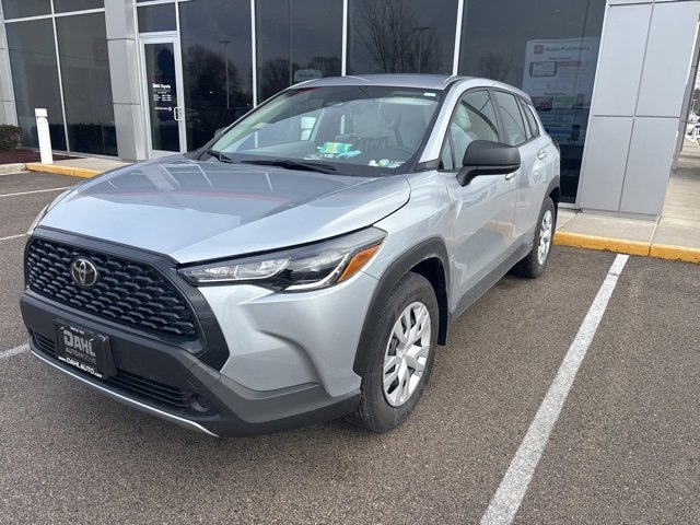 Used 2024 Toyota Corolla Cross L image 19