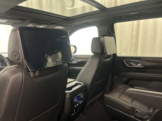 Used 2023 Chevrolet Tahoe High Country w/ Advanced Technology Package image 30