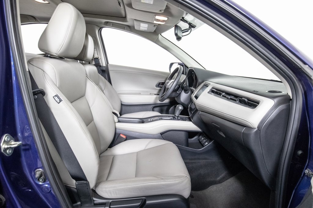 Used 2017 Honda HR-V EX-L image 8