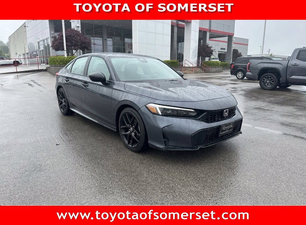 Used 2025 Honda Civic Sport image 1
