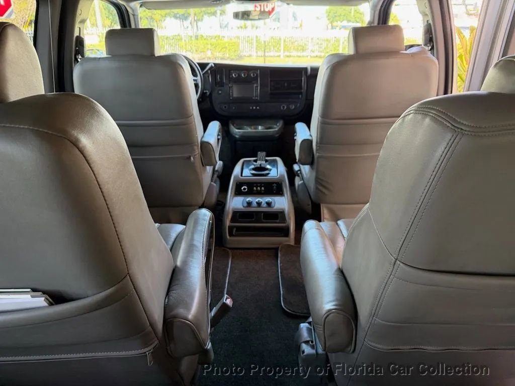 Used 2013 GMC Savana 1500 image 35