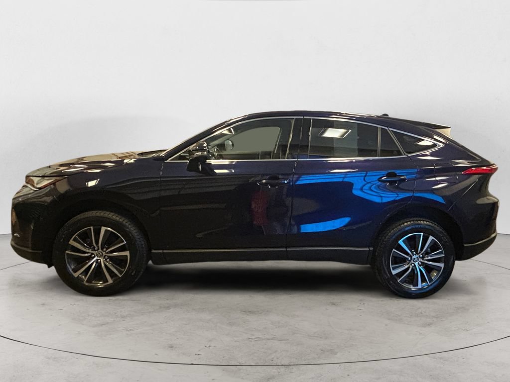 Used 2024 Toyota Venza LE AWD/4WD image 2