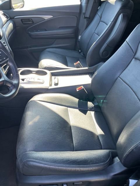 Used 2022 Honda Passport EX-L image 12