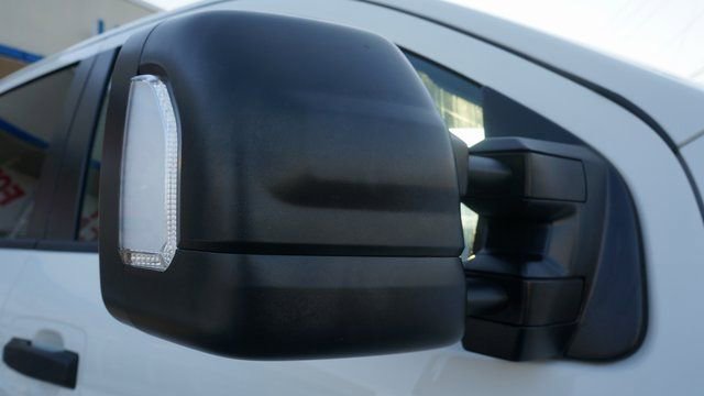 Used 2024 Nissan Titan SV w/ SV Convenience Package image 88