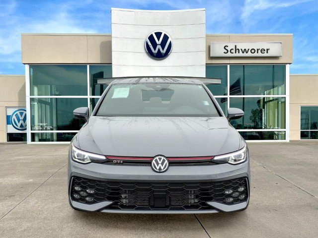 Certified 2025 Volkswagen GTI SE FWD image 3