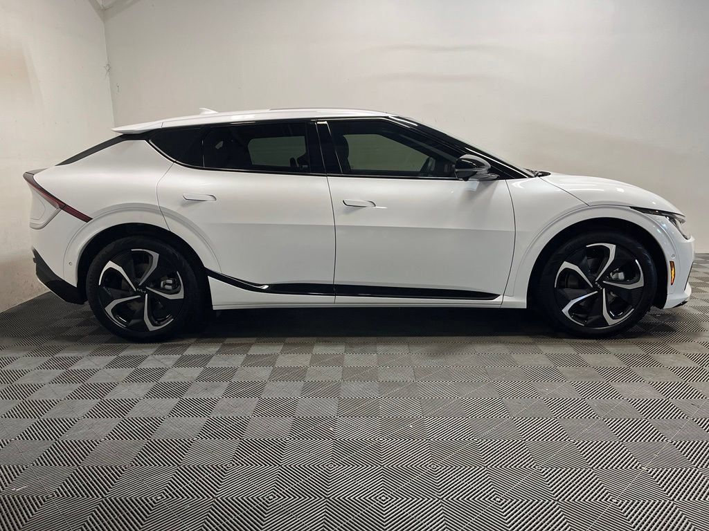 Used 2023 Kia EV6 GT-Line w/ GT-Line Suede Seat Package AWD/4WD image 4