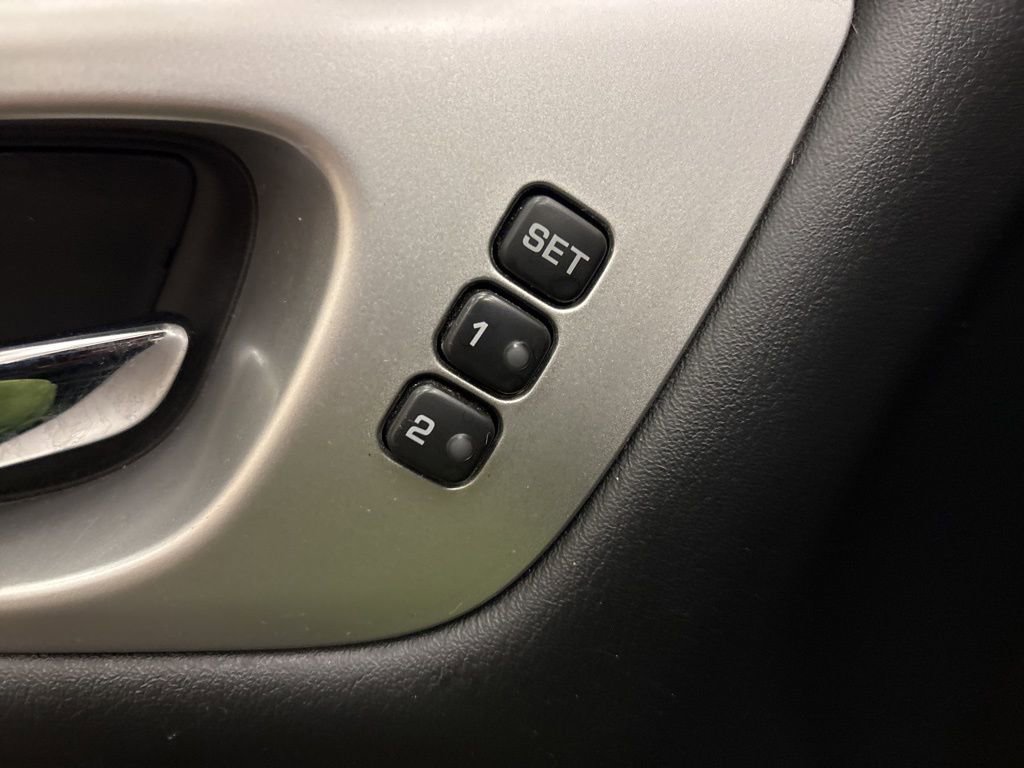 Used 2019 Nissan Pathfinder SL w/ SL Premium Package image 11