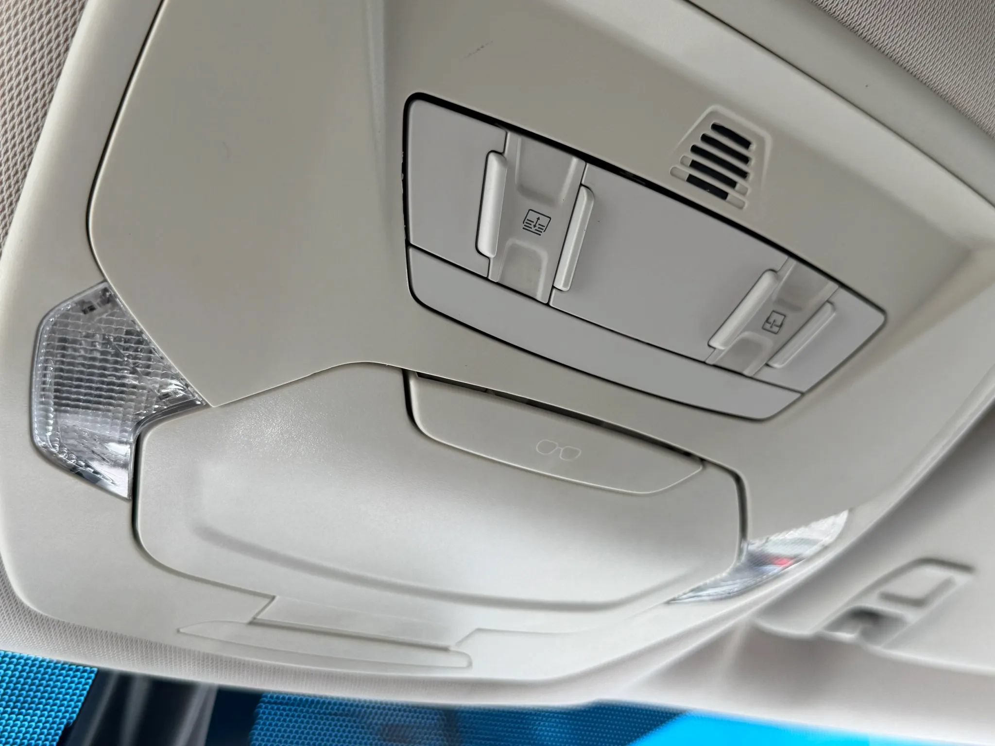 Used 2016 Ford Escape Titanium FWD image 36