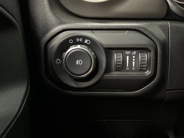 Used 2021 Jeep Wrangler Sport image 22