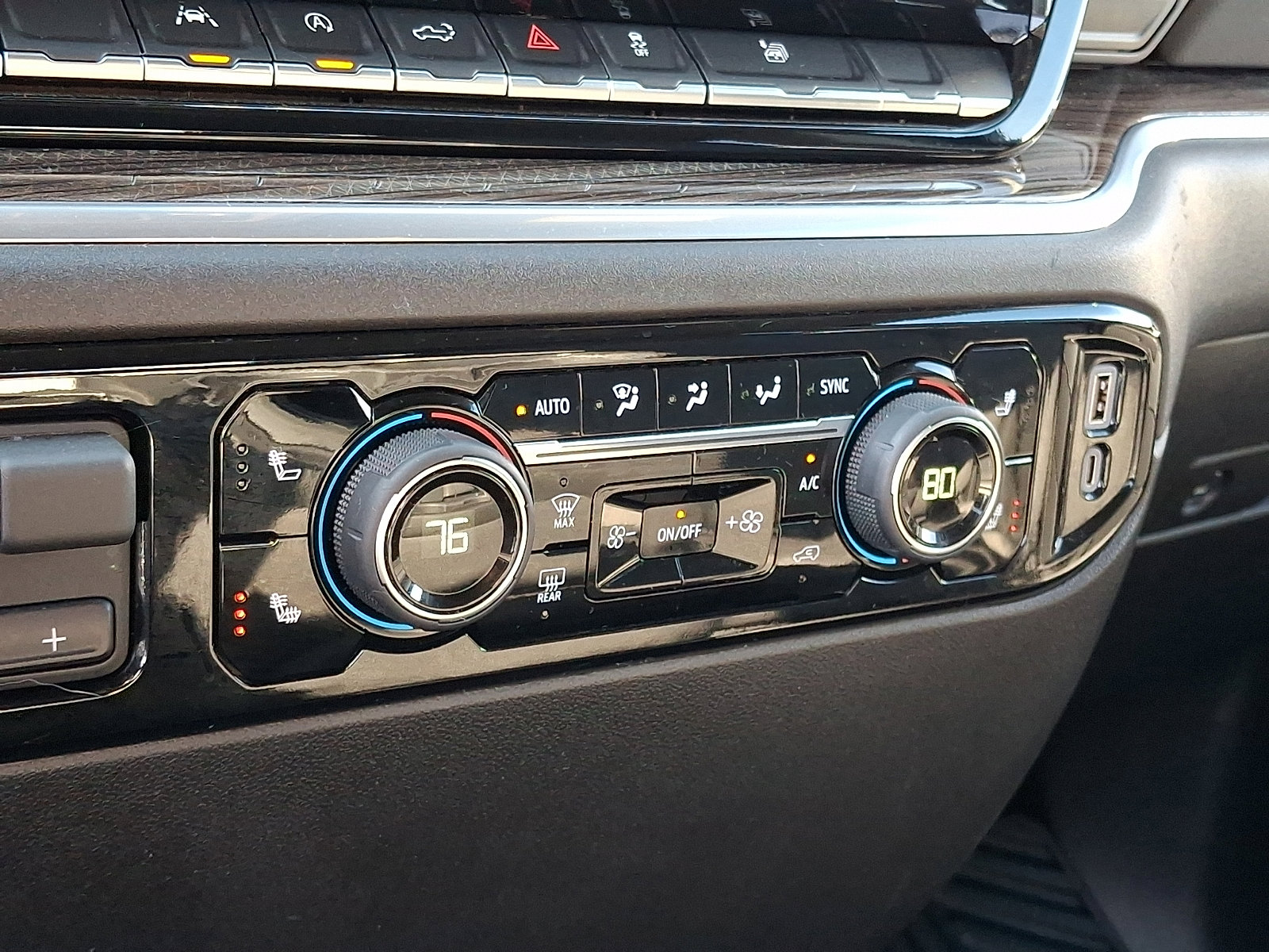 Certified 2026 Chevrolet Silverado 1500 RST image 17