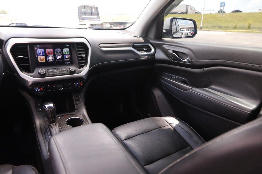 Used 2019 GMC Acadia SLT FWD image 28
