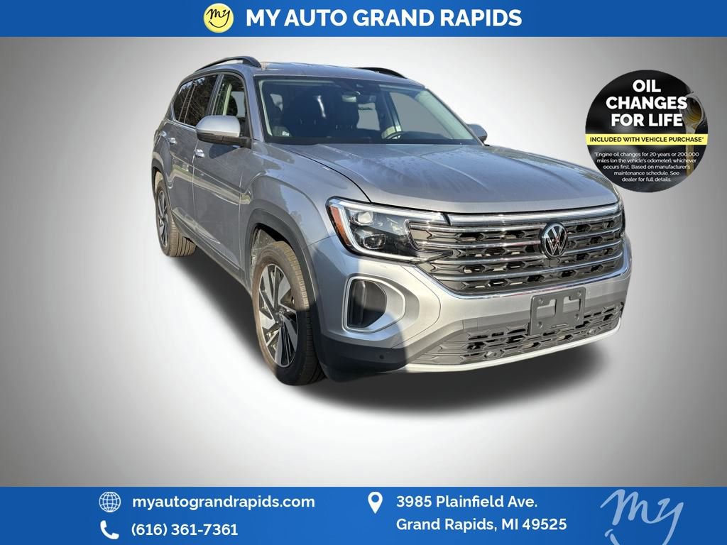 Used 2024 Volkswagen Atlas SE image 1
