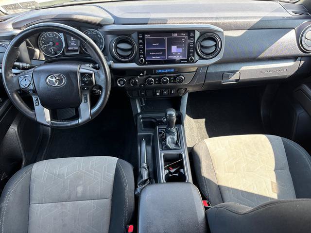 Used 2022 Toyota Tacoma TRD Off-Road AWD/4WD image 14
