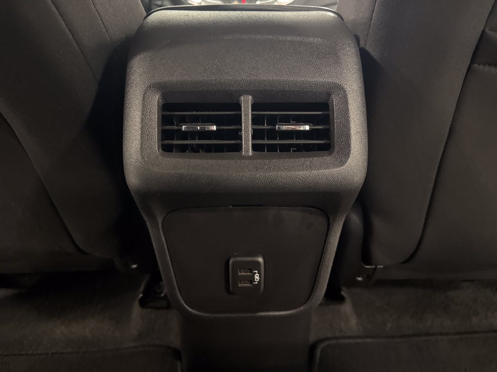 Used 2024 Chevrolet Equinox LT AWD/4WD image 43
