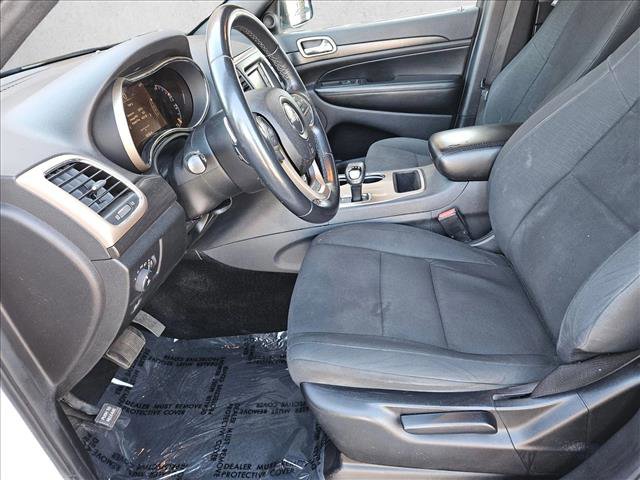 Used 2015 Jeep Grand Cherokee Laredo image 15